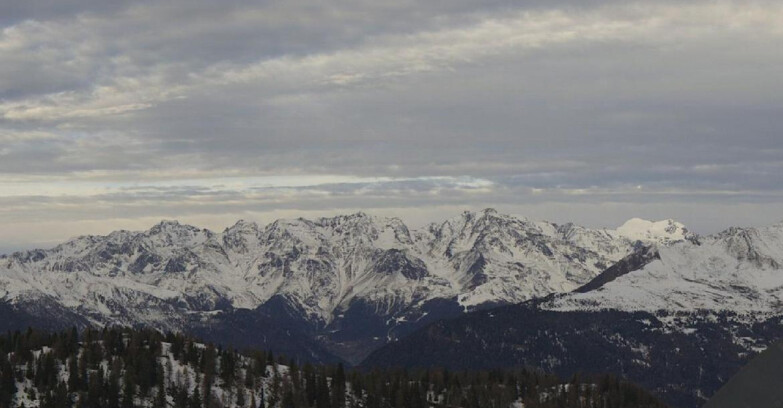 Webcam Ski area Campiglio Dolomiti di Brenta Val di Sole Val Rendena - Gruppo Ortles Cevedale 