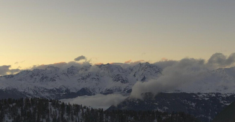 Webcam Skiarea Campiglio Dolomiti di Brenta Val di Sole Val Rendena - Gruppo Ortles Cevedale 