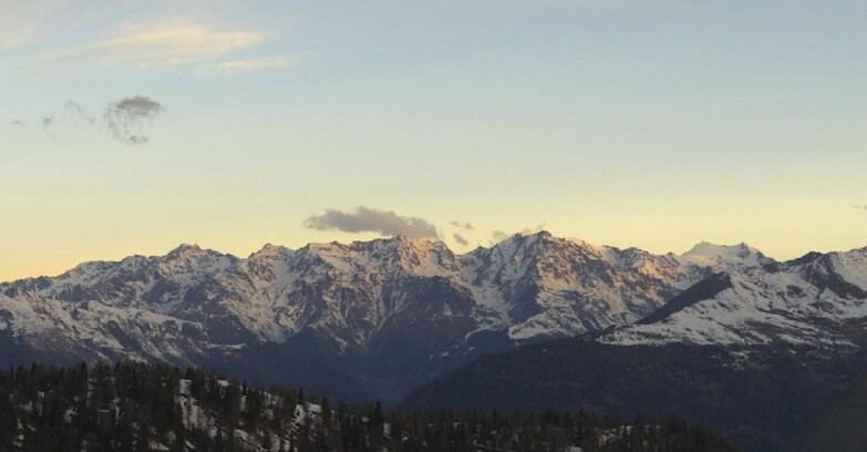 Webcam Skiarea Campiglio Dolomiti di Brenta Val di Sole Val Rendena - Gruppo Ortles Cevedale 