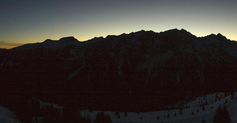 Webcam Skiarea Campiglio Dolomiti di Brenta Val di Sole Val Rendena - Dolomiti di Brenta - Marilleva