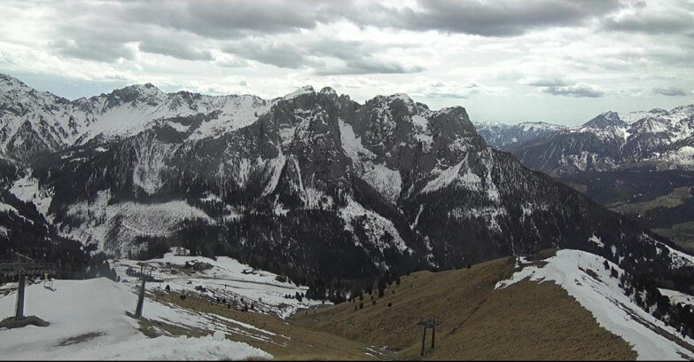 Webcam Pozza di Fassa-Aloch-Buffaure  - Cima 11 e Cima 12