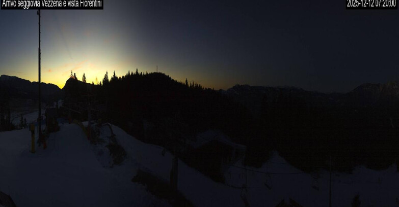 Webcam Lavarone Skigegiet - Laghetto Sessellift 