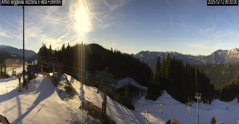 Webcam Lavarone Skigegiet - Laghetto Sessellift 