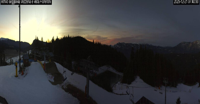 Webcam Lavarone Skigegiet - Laghetto Sessellift 