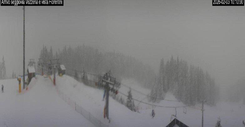 Webcam Ski area Lavarone - Arrivo seggiovia Laghetto