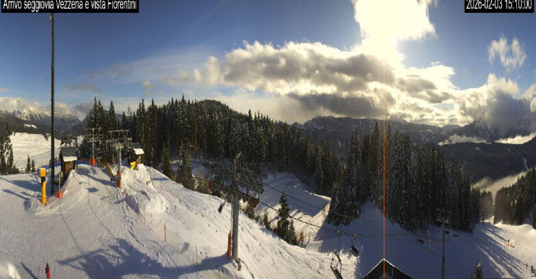 Webcam Лавароне  - Chair lift Laghetto 