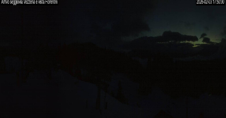 Webcam Lavarone - Chair lift Laghetto 