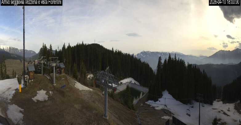 Webcam Lavarone Skigegiet - Laghetto Sessellift 