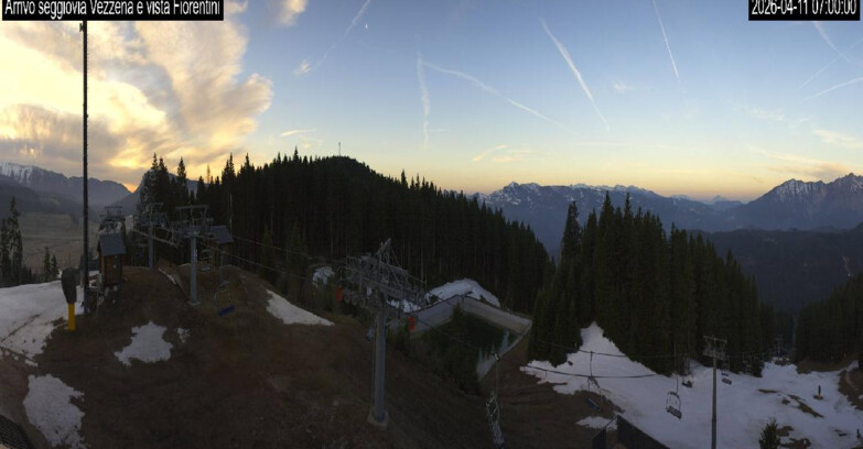 Webcam Lavarone - Chair lift Laghetto 