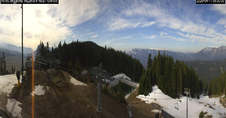 Webcam Lavarone - Chair lift Laghetto 