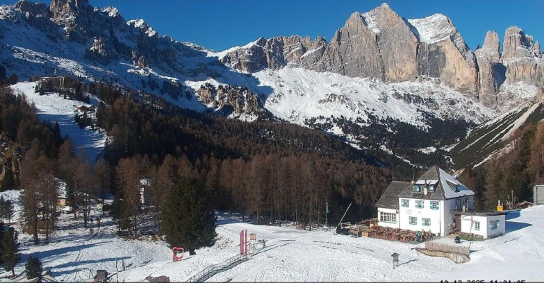 Webcam Vigo di Fassa-Pera-Ciampedìe - Vigo - Roda de Vael