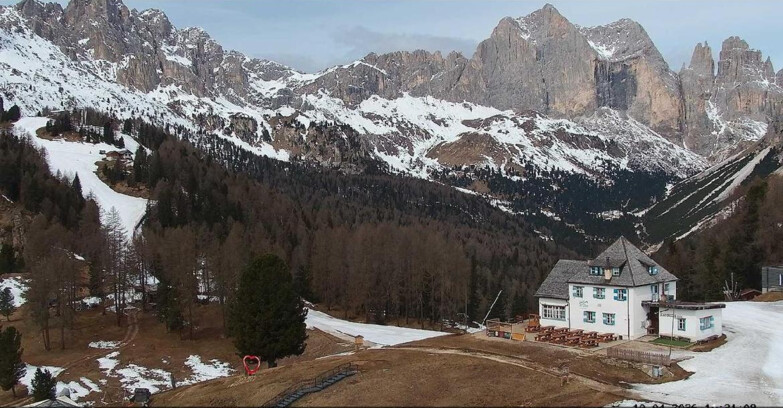 Webcam Vigo di Fassa-Pera-Ciampedìe - Vigo - Roda de Vael