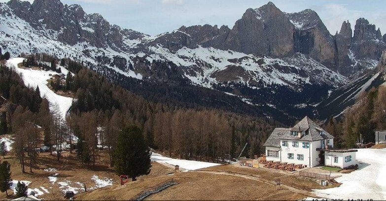 Webcam Vigo di Fassa-Pera-Ciampedìe - Vigo - Roda de Vael