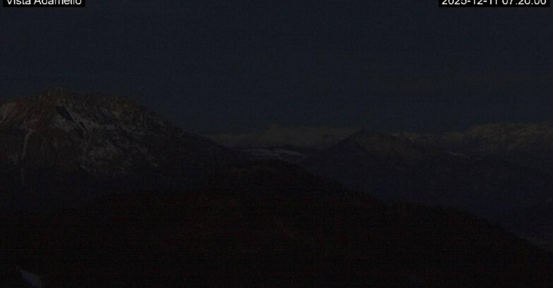 Webcam Lavarone Skigegiet - View on Ghiacciaio Adamello