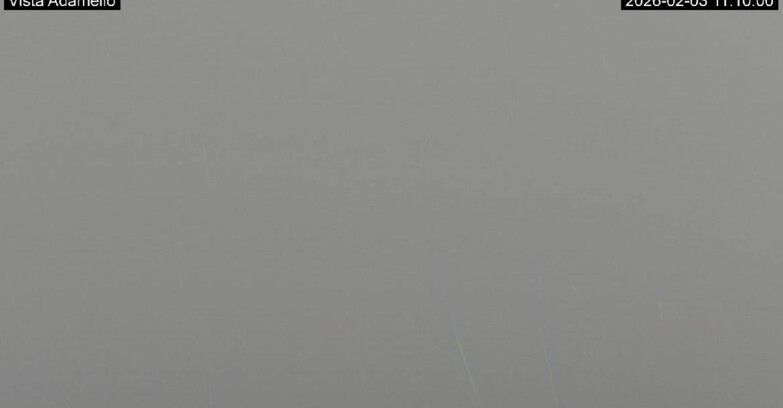 Webcam Лавароне  - View on Ghiacciaio Adamello