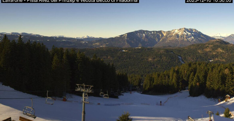 Webcam Ski area Lavarone - Pista Avez- seggiovia Lagh.