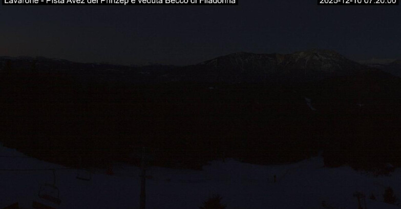 Webcam Ski area Lavarone - Pista Avez- seggiovia Lagh.