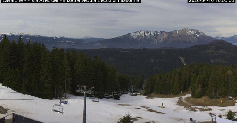 Webcam Lavarone Skigegiet - Pista Avez- seggiovia Lagh.