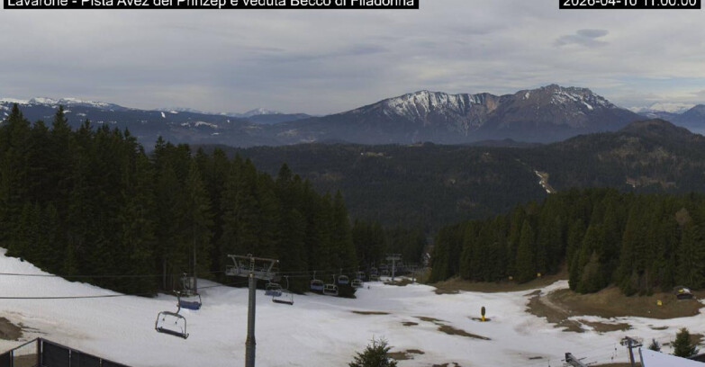 Webcam Lavarone Skigegiet - Pista Avez- seggiovia Lagh.