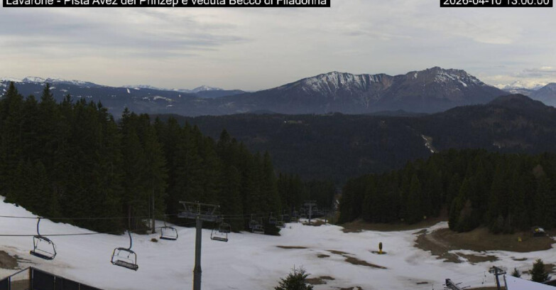 Webcam Lavarone Skigegiet - Pista Avez- seggiovia Lagh.