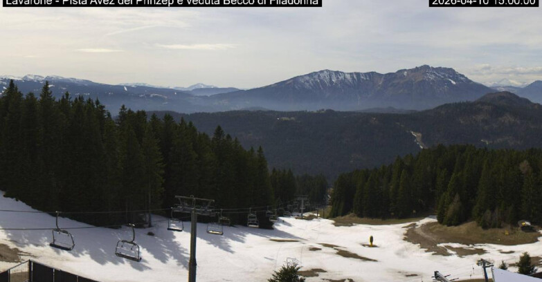 Webcam Lavarone Skigegiet - Pista Avez- seggiovia Lagh.