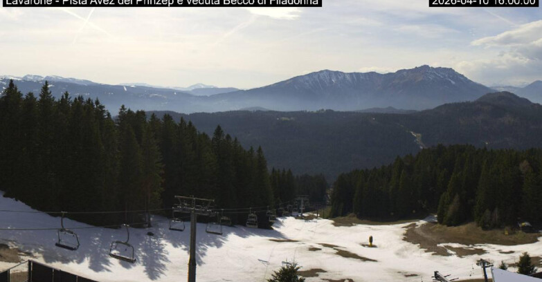 Webcam Lavarone Skigegiet - Pista Avez- seggiovia Lagh.