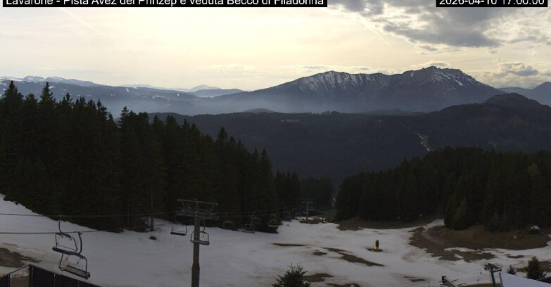 Webcam Lavarone Skigegiet - Pista Avez- seggiovia Lagh.