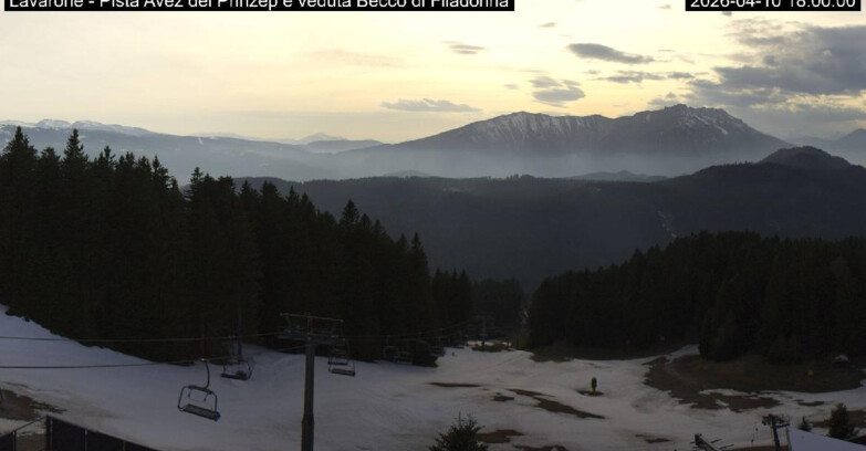 Webcam Lavarone Skigegiet - Pista Avez- seggiovia Lagh.