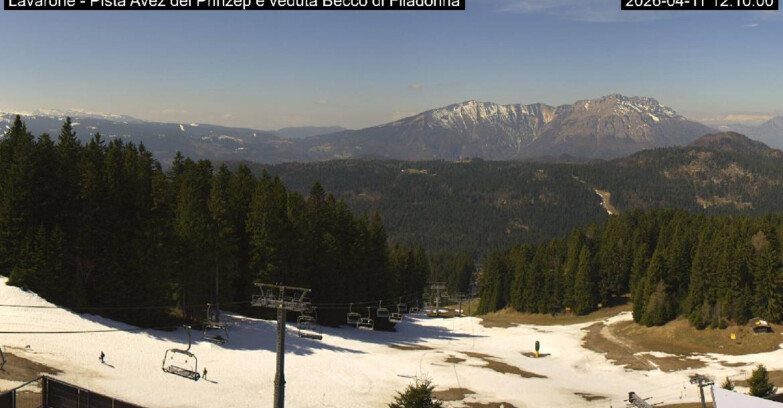 Webcam Лавароне  - Pista Avez- seggiovia Lagh.