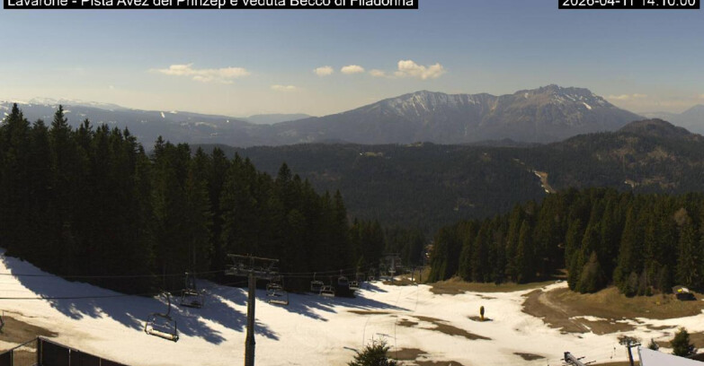 Webcam Лавароне  - Pista Avez- seggiovia Lagh.