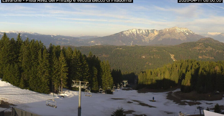 Webcam Лавароне  - Pista Avez- seggiovia Lagh.