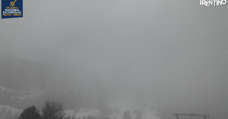 Webcam Folgarida-Marilleva  (Skiarea Campiglio Dolomiti di Brenta - Val di Sole Val Rendena) - Val Panciana