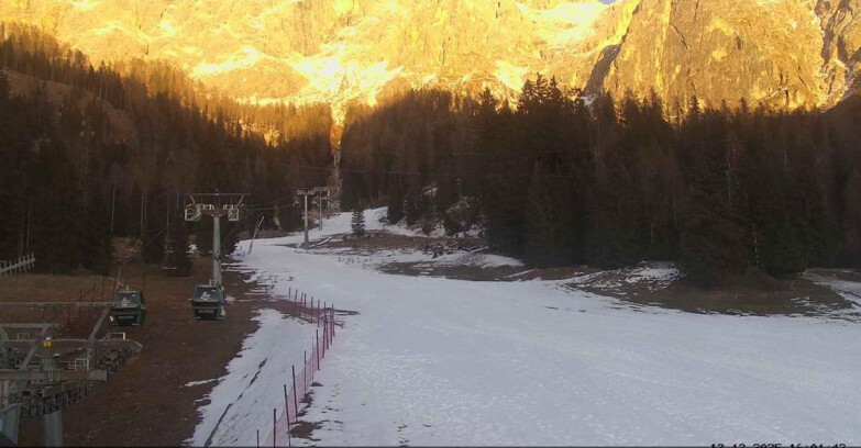 Webcam San Martino di Castrozza - Passo Rolle - Pista Col Verde