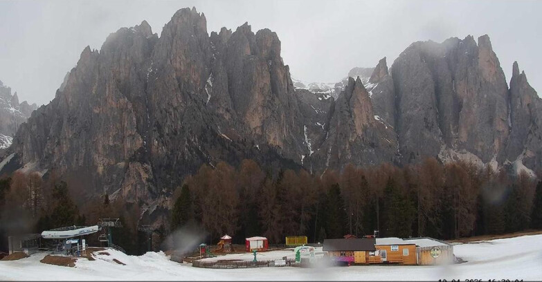 Webcam Vigo di Fassa-Pera-Ciampedìe - Vigo - Ciampedie - Baby Park