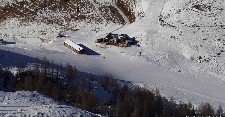 Webcam San Martino di Castrozza - Passo Rolle  - Malga Tognola