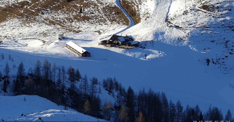 Webcam San Martino di Castrozza - Passo Rolle - Malga Tognola