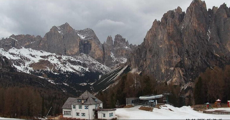 Webcam Vigo di Fassa-Pera-Ciampedìe - Vigo - Torri del Vajolet
