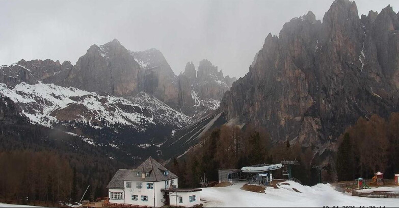 Webcam Vigo di Fassa-Pera-Ciampedìe - Vigo - Torri del Vajolet