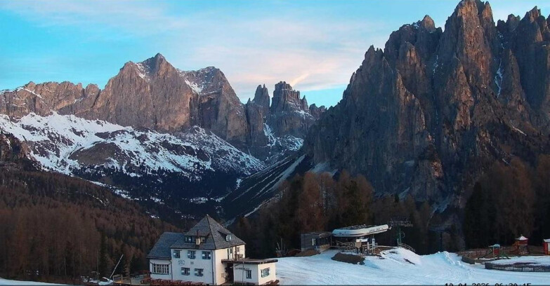 Webcam Vigo di Fassa-Pera-Ciampedìe - Vigo - Torri del Vajolet