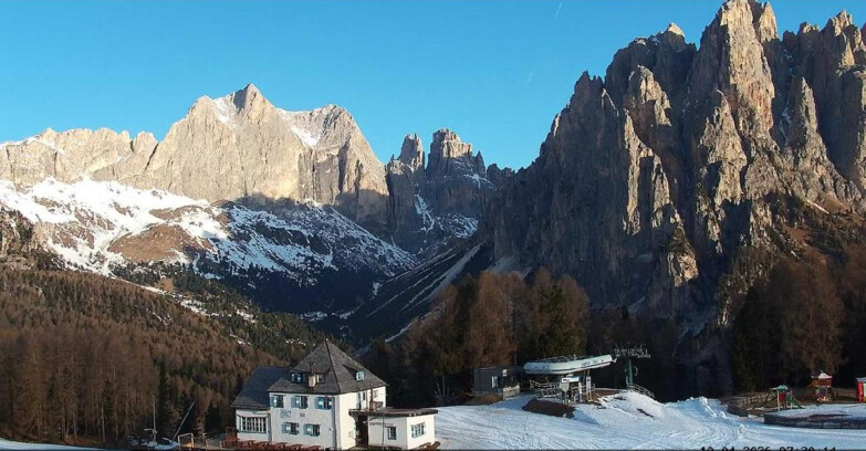 Webcam Vigo di Fassa-Pera-Ciampedìe - Vigo - Torri del Vajolet