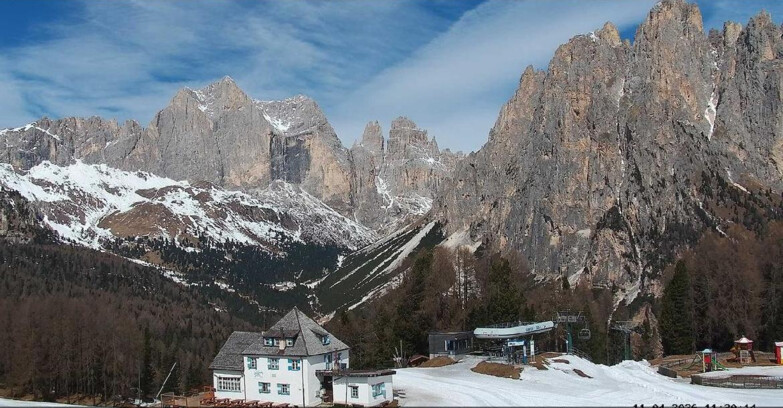 Webcam Виго-ди-Фасса-Пера-Чампедие  - Vigo - Torri del Vajolet