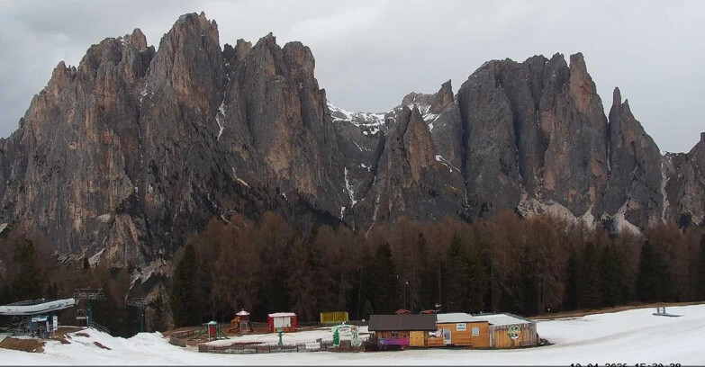 Webcam Виго-ди-Фасса-Пера-Чампедие  - Vigo - dirupi di Larsech