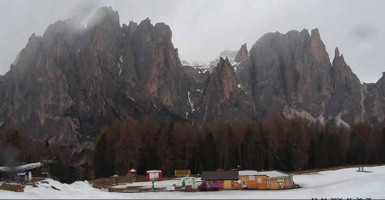 Webcam Виго-ди-Фасса-Пера-Чампедие  - Vigo - dirupi di Larsech