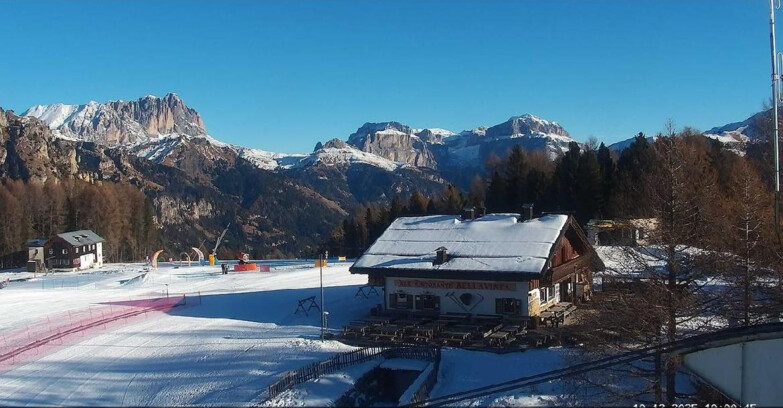 Webcam Vigo di Fassa-Pera-Ciampedìe - Vigo - Sassolungo und Pordoi