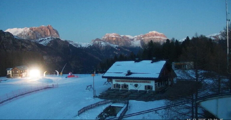 Webcam Vigo di Fassa-Pera-Ciampedie - Vigo - verso Sassolungo e Pordoi
