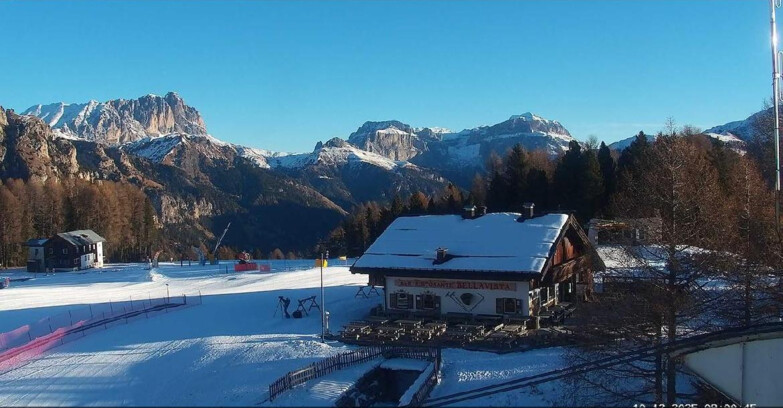 Webcam Vigo di Fassa-Pera-Ciampedìe - Vigo - Sassolungo und Pordoi