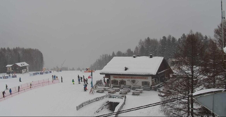 Webcam Vigo di Fassa-Pera-Ciampedie - Vigo - verso Sassolungo e Pordoi