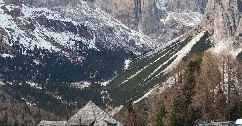 Webcam Vigo di Fassa-Pera-Ciampedìe - Vigo - Conca del Gardeccia
