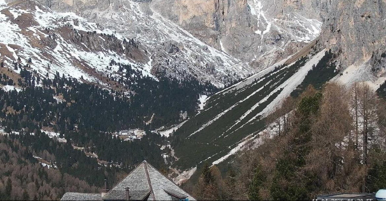 Webcam Vigo di Fassa-Pera-Ciampedìe - Vigo - Conca del Gardeccia