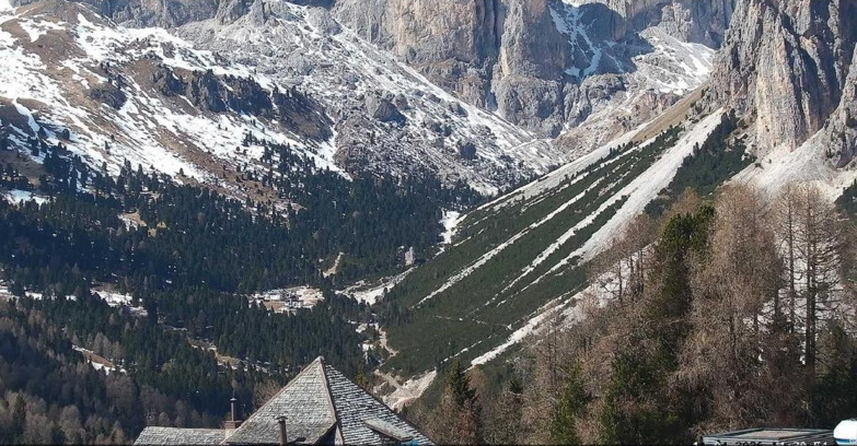 Webcam Vigo di Fassa-Pera-Ciampedìe - Vigo - Conca del Gardeccia